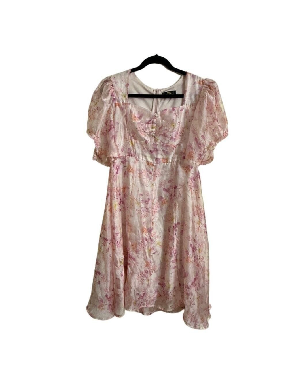 Angelic Chic Collection Spring Pink Flower Pluff Sleeves and Pearls Size EUR XL